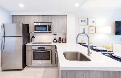 Coconut Grove Apartment | MVR-Wake Up to Biscayne Bay Views Every Morning