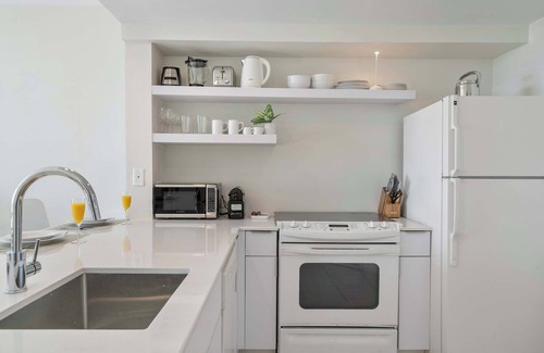 Coconut Grove Apartment | MVR-Your Gateway to Miami-s Culture & Calm