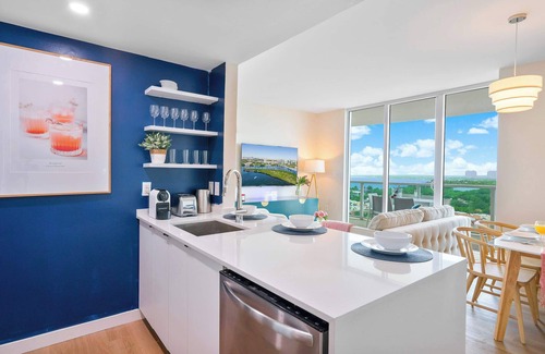 Coconut Grove Apartment | MVR - Your Private Slice of Grove Luxury Awaits