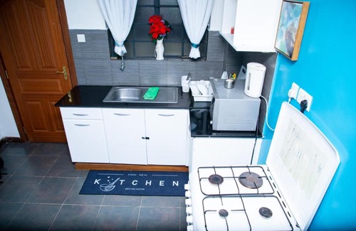 Ngara West Apartment | MVULI STUDIO MPYA
