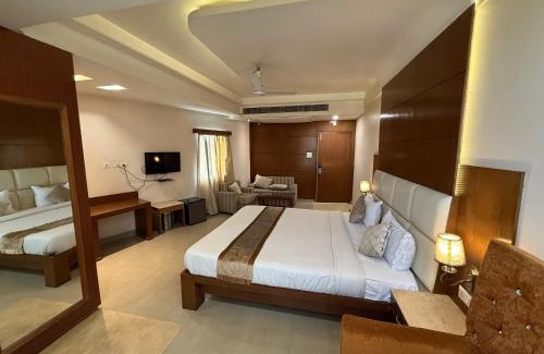 Khanapara Hotel | MW Hotel