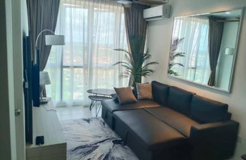 Pusat Komersil Lee Ling Apartment | My Exclusive StayCation, Metrocity