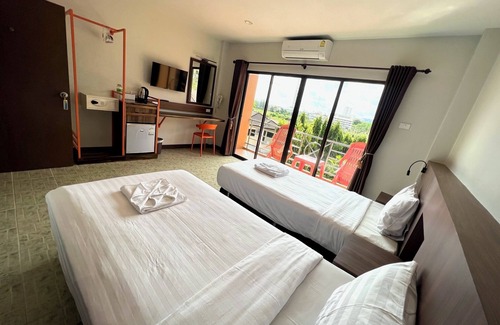 Karon Hotel | My Friend's House