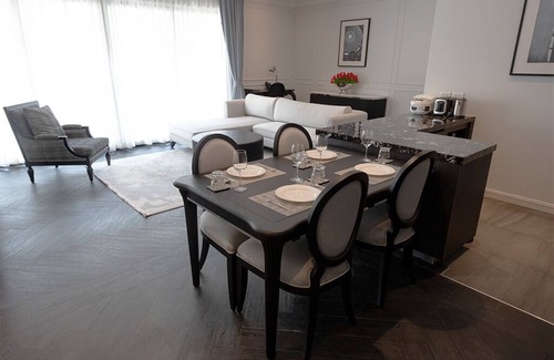 Vientiane Apartment | My fully equipped Luxury Apartment with airport pickup