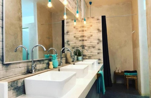 Port Barton Hostel | My Green Hostel