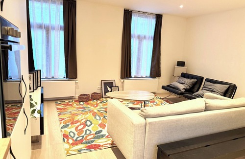 Northern Quarter Apartment | My Haus Bruxelles Triple Suite