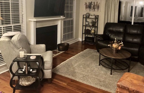 Aiken House | My Little Aiken - 3 Bedroom & 3 Bath, quick walk to downtown & Hitchcock Woods