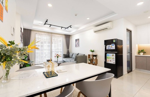 Bach Dang Riverside Apartment | My LJ Hideout No29 - Great City View in Family Size Apartment With Balcony