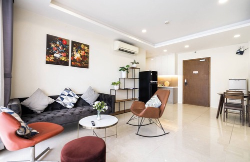 Bach Dang Riverside Apartment | My LJ Hideout No27 - Great City View in Family Size Apartment With Balcony