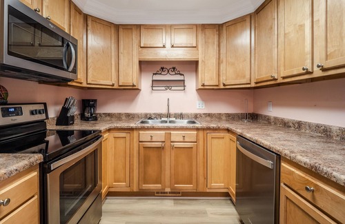 North Carolina Coast Condo | My Paradise | Oceanfront + Pet Friendly!