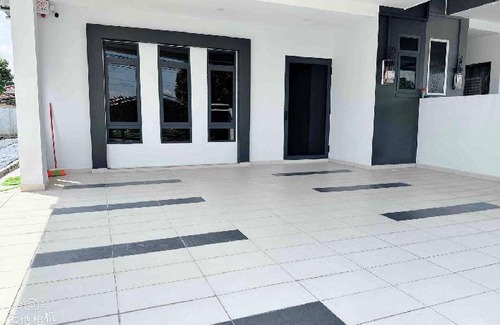 Larut House | 4000 m² House ∙ 4 bedrooms ∙ 11 guests