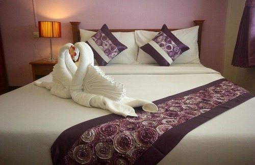 Talat Hotel | My Place @ Surat Hotel