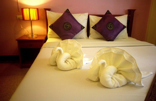 Talat Hotel | My Place @ Surat Hotel