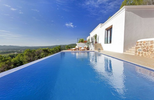 Santa Eulalia del Rio Villa | My Rental Homes - Villa Edward with priavte pool and panoramic view