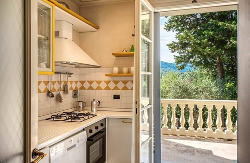 Pieve a Nievole Villa | My Rental Homes - Villa la Brezza in Montecatini, with private pool and garden