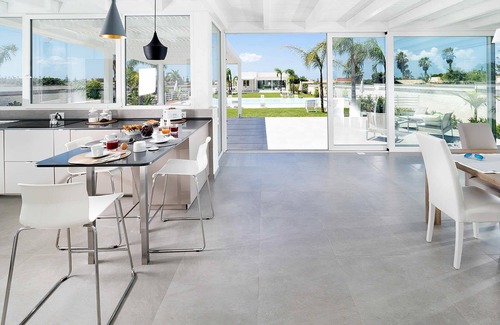 Marsala House | My Rental Homes - Casa Sunnshine with garden and well-equipped pool area (shared)
