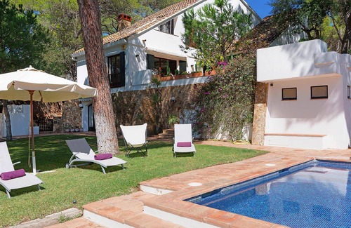 Tamariu Villa | My Rental Homes | Villa Cassiopea private pool and garden