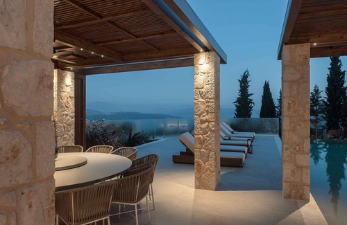 Petaleia Villa | My Rental Homes - Villa Senia with infinity swimming pool, sea view and sun terrace
