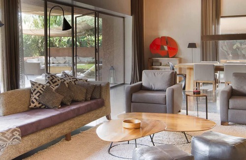 Tameslouht Villa | My Rental Homes | Villa Azizi with two pools and garden