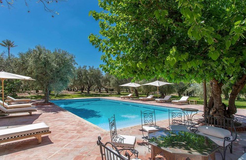 Palmeraie Villa | My Rental Homes - Villa Royale with pool and garden