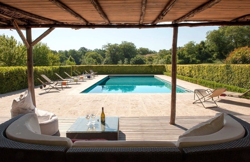 Porano Villa | My Rental Homes - Villa Collombroso with pool, large terrace and pergola