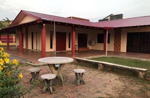 Taman Dato Haji Abdul Samad Villa | 170 m² Villa ∙ 3 bedrooms ∙ 10 guests