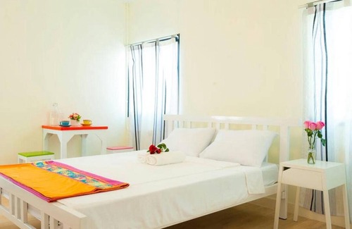 Thung Maha Mek Hostel | My Thai Hostel