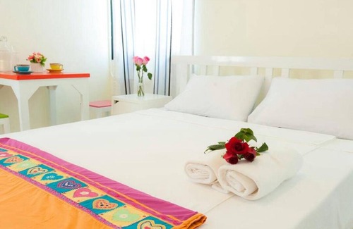 Thung Maha Mek Hostel | My Thai Hostel