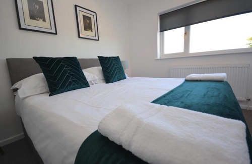 Lowestoft House | Myana Lodge