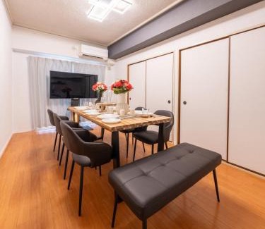 Motomatchi Apartment | MYB Namba 3BR suite close to Namba Self Check-In
