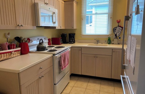 Summer Village Cottage | MyDreamComeTrue-Cottage 101-Summer Village-2 miles from beach-Book now for 2025