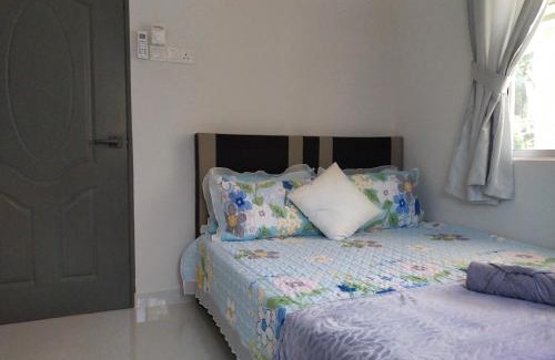 Kampung Alor Bangsa House | MYDY Angsana Homestay