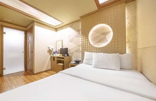 Myonmok-tong Hotel | Myeonmok Ritz