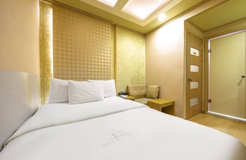 Myonmok-tong Hotel | Myeonmok Ritz