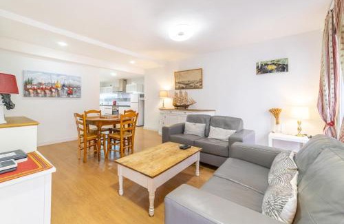 Alicante City Centre Apartment | MyFlats San Jose