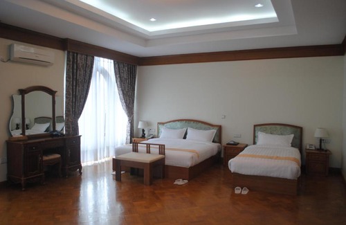 Myitkyina Hotel | Myitkyina Palm Spring Resort