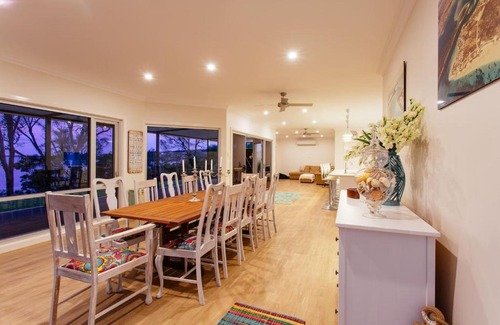 Lake Wangary House | Mykonos Coffin Bay