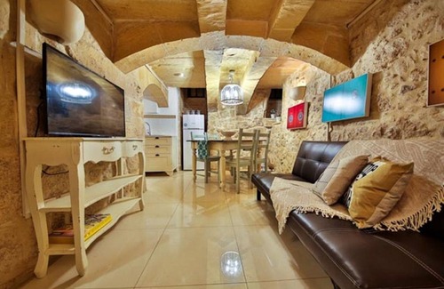 Rabat Apartment | Myn Zondadari