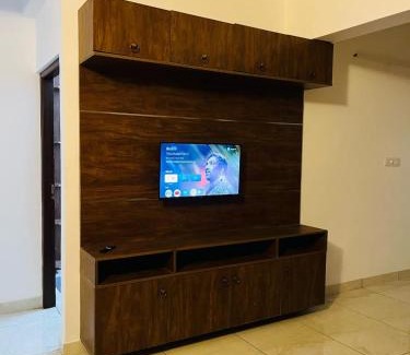 Thiruvananthapuram Villa | Mynest