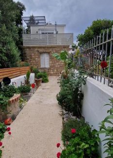 Ialyssos House | Myrovolos luxury Angie's house