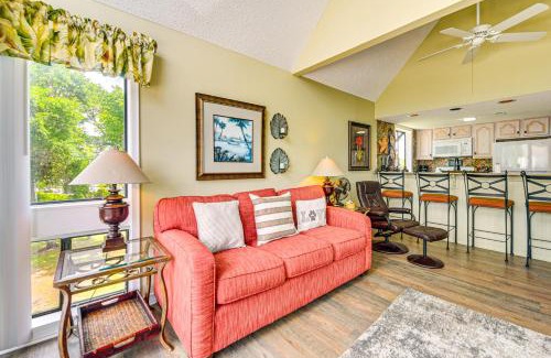 Myrtle Beach Apartment | Myrtle Beach Condo Near Ocean 1 Mi to Apache Pier