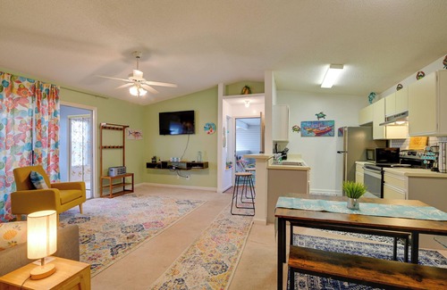 Surfside Beach Condo | Myrtle Beach Condo 2 Mi to Surfside Beach!