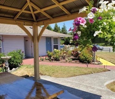 Coquille Hotel | Myrtle Lane Inn