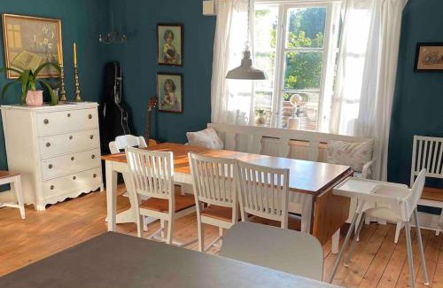 Ankarsrum Villa | Mysigt hus för 2 familjer