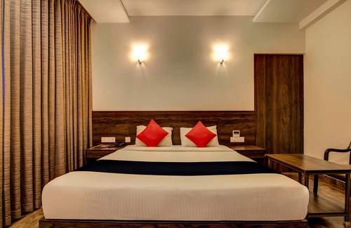 Gandhi Nagar Hotel | Myspace Hotels Silverstar