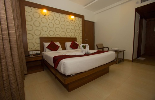 Gandhi Nagar Hotel | Myspace Hotels Silverstar
