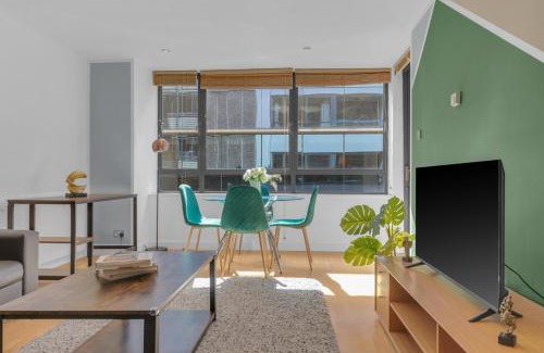 Farringdon Apartment | MySquare One Bed Serviced Apt in Farringdon