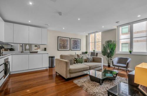The City of London Apartment | MySquare One Bedroom Apartment Holborn in Chancery Lane