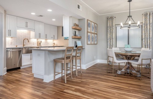 North Forest Beach Condo | MyStay at 307 Forest Beach Villas 2nd Row Pool Balcony