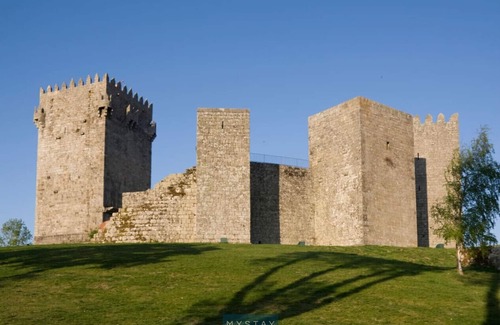Montalegre e Padroso Apartment | MyStay - Casa Miná 2 | Double room in historic center
